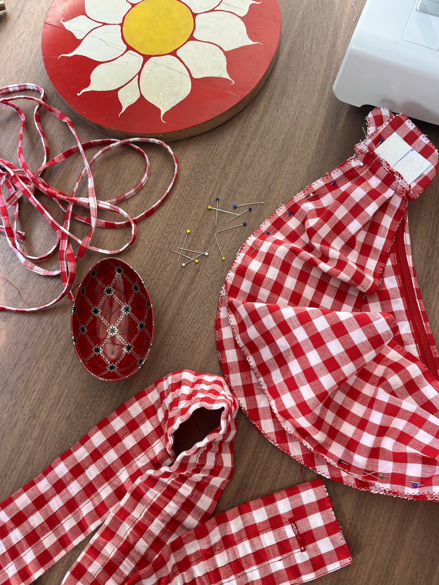 scrunchie bag red gingham
