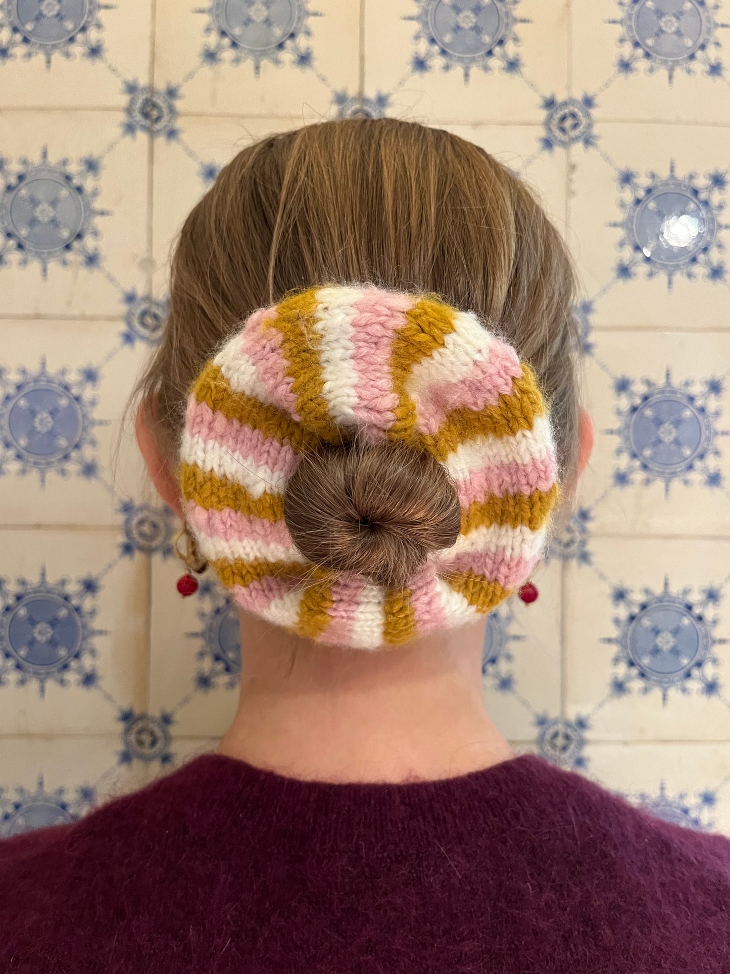 knit scrunchie touch of autumn